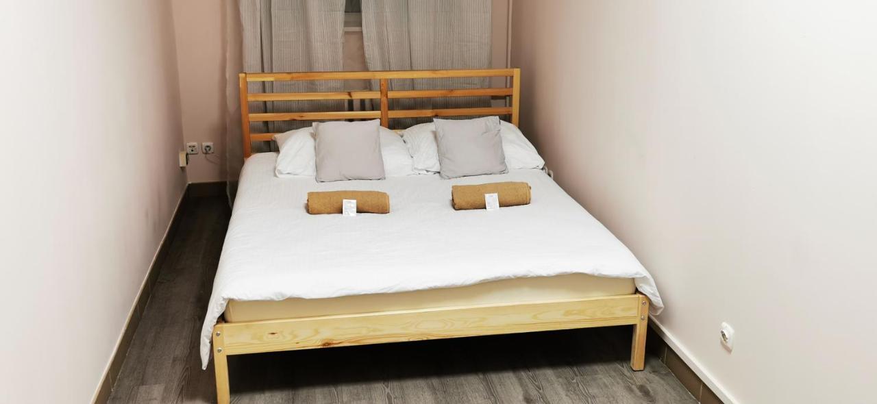 Hostel Powstaniec Wola - Private Rooms Βαρσοβία Εξωτερικό φωτογραφία